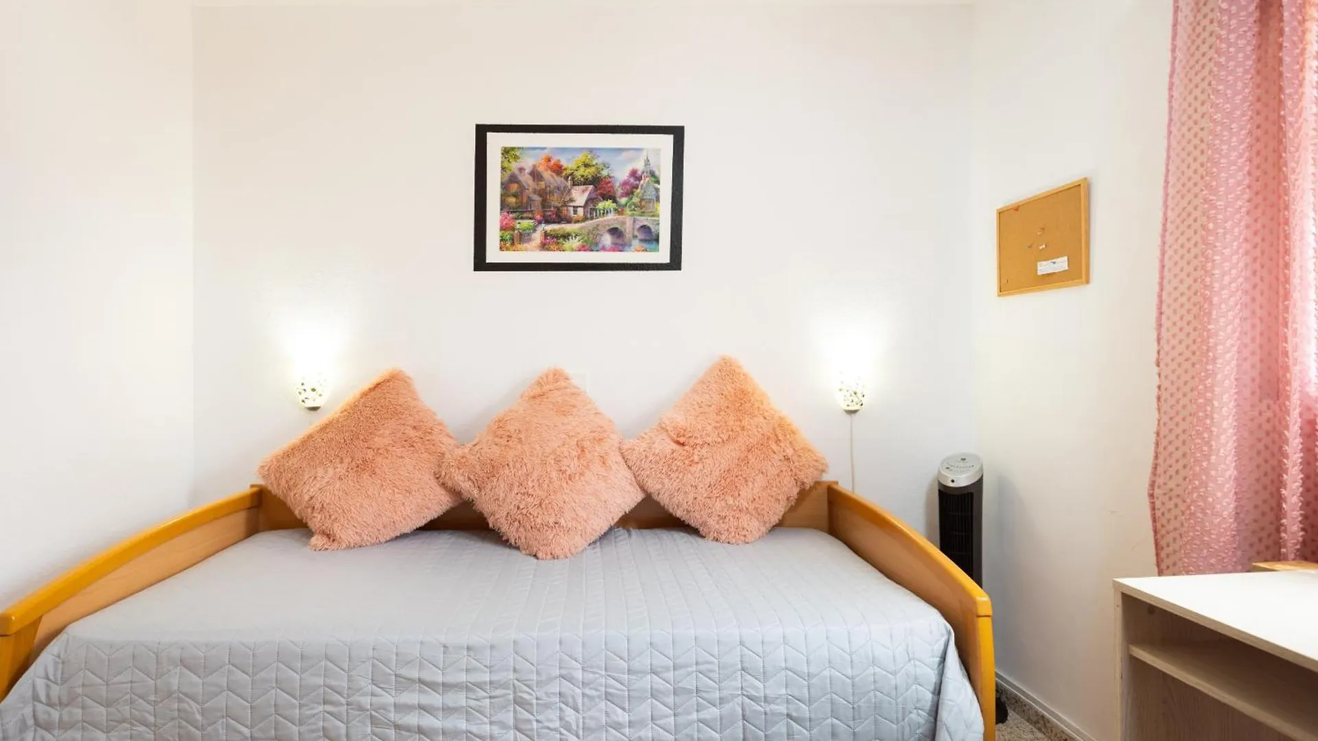 Eden Rentals Serenity Sunscape Studio San Andres  Spain